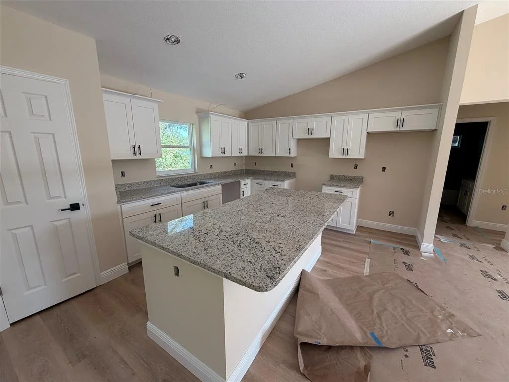 Photo of 851 SE 28TH STREET