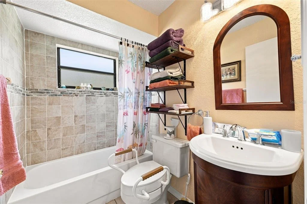 Photo of 4292 ELWOOD ROAD