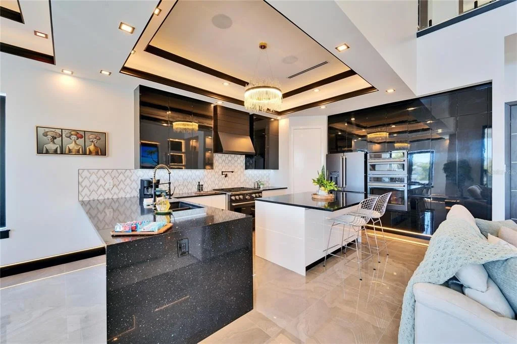 Photo of 6536 SIMONE SHORES CIRCLE