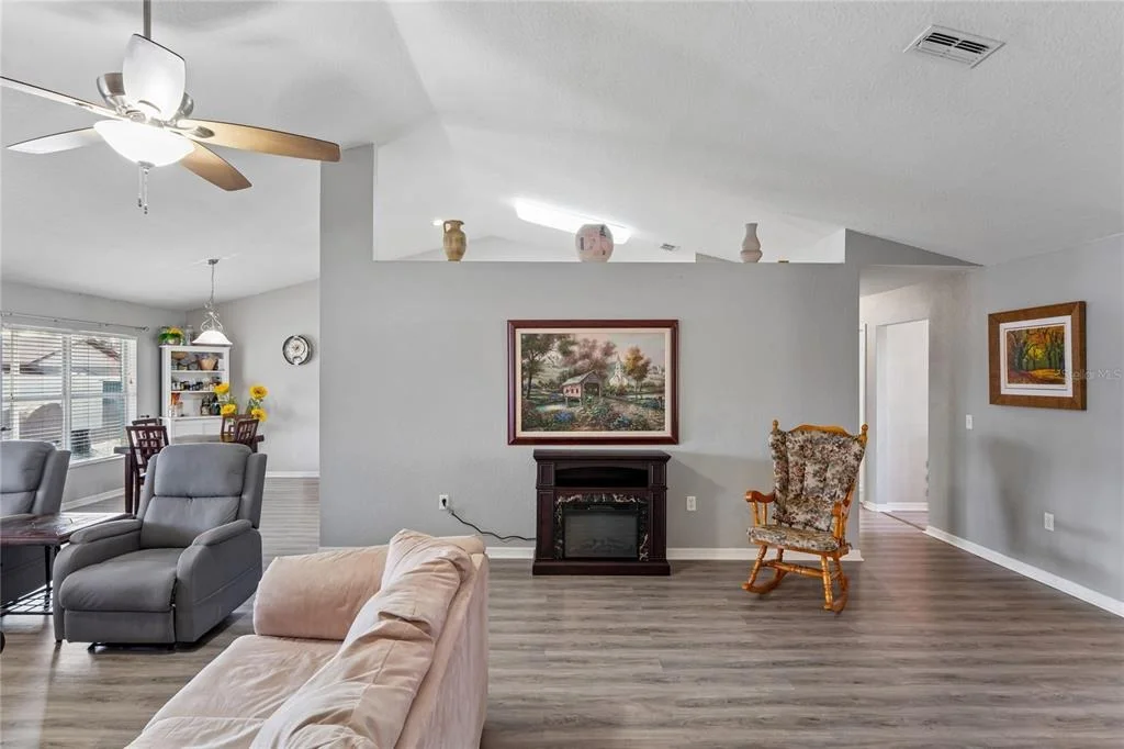 Photo of 10318 GIFFORD DRIVE
