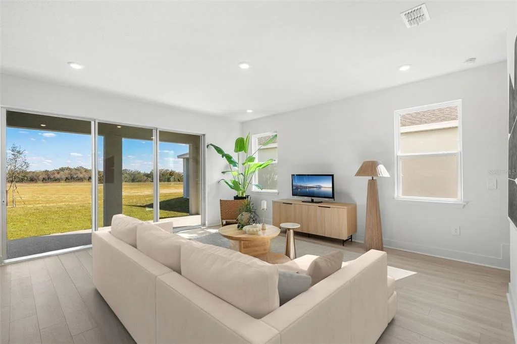 Photo of 558 EMERALD GROVE DRIVE