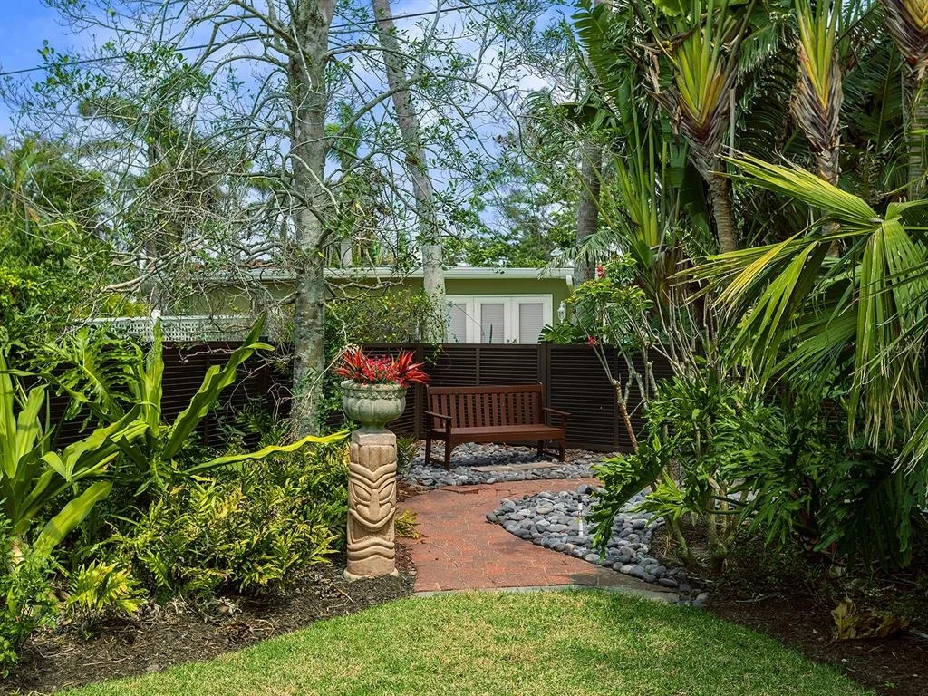 Photo of 416 BAYCREST DRIVE