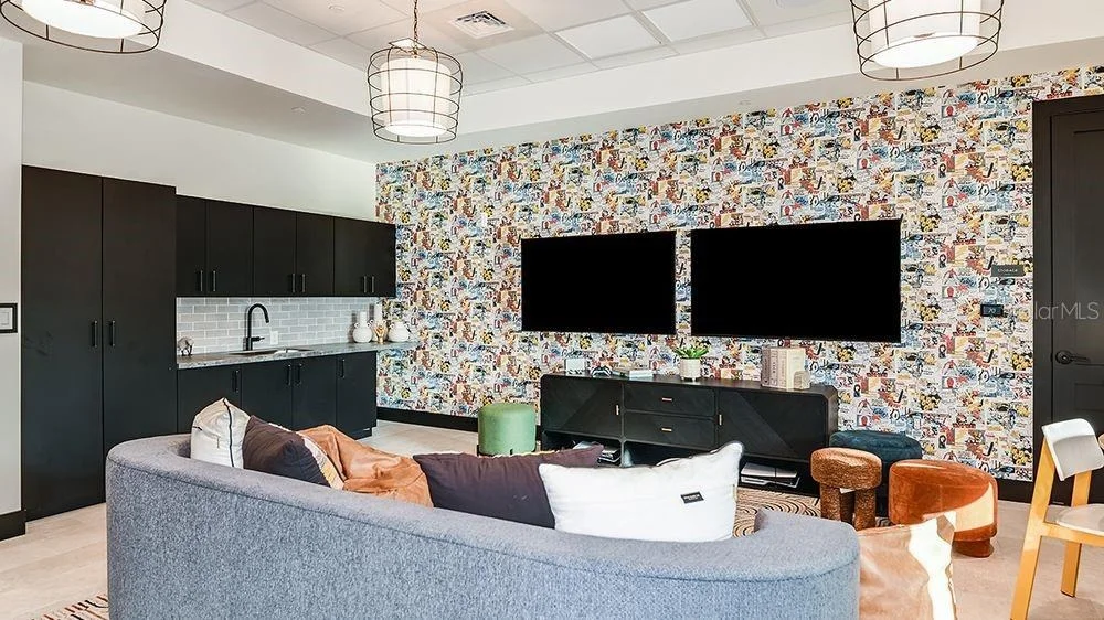 Photo of 7800 CENTAURUS WAY