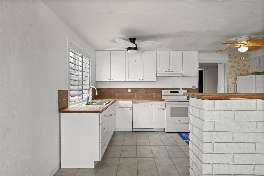 Photo of 3 OCEAN EDGE DRIVE