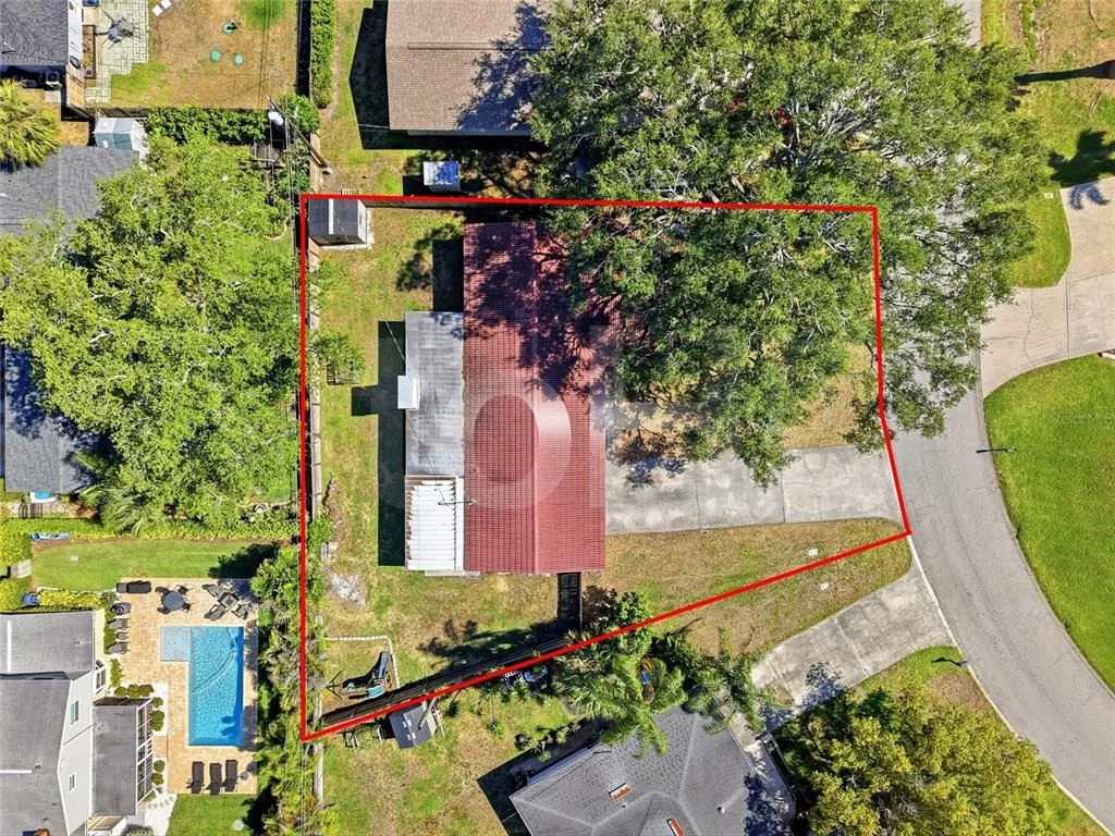 Photo of 1349 VIEWTOP DRIVE