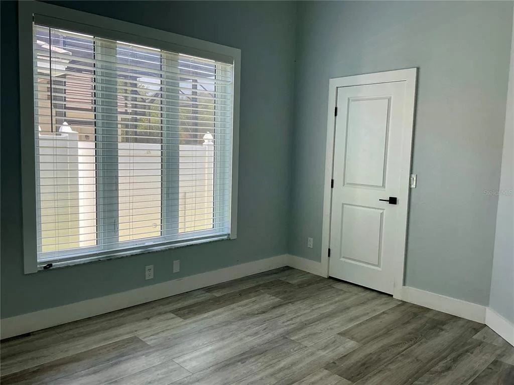 Photo of 126 OLD OAK CIRCLE