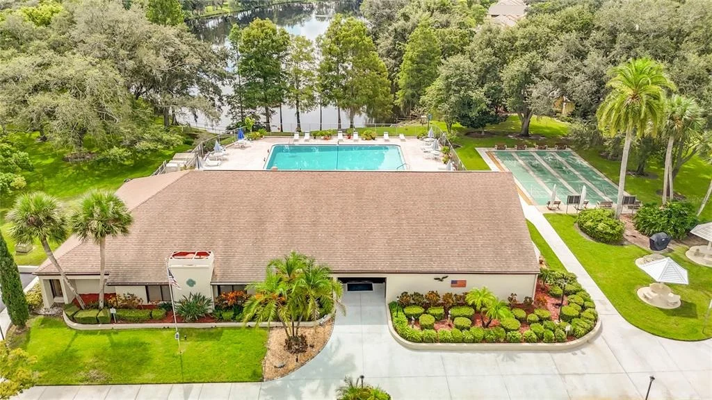 Photo of Unit 35C at 2546 OAKLEAF LANE