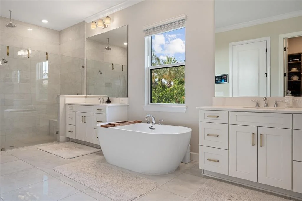 Photo of 10175 BROCKSPORT CIRCLE
