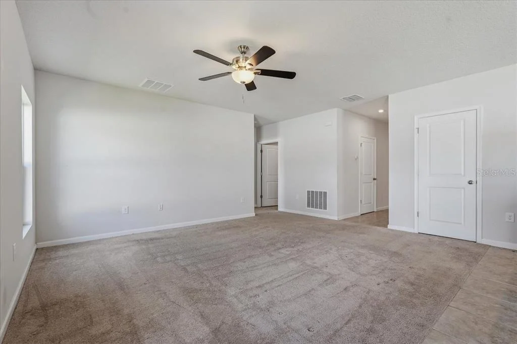 Photo of 813 EAGLE ROCK TER