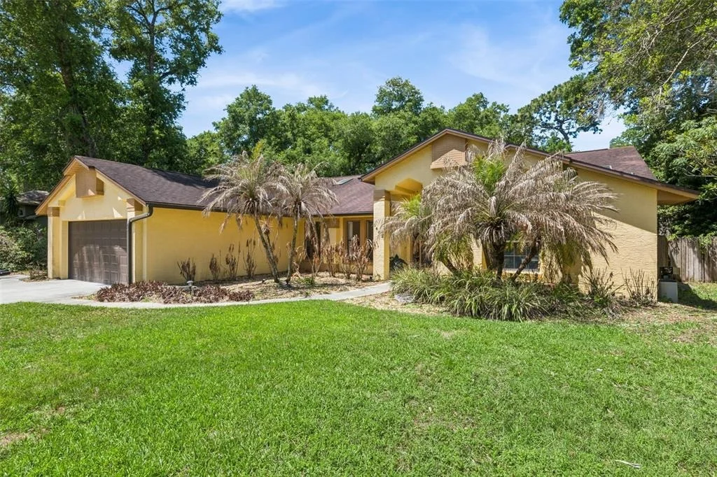 Photo of 1462 DEER LAKE CIRCLE
