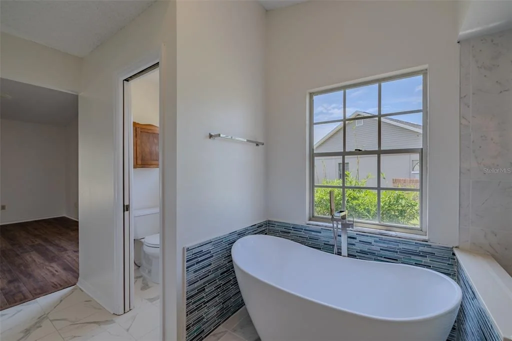 Photo of 1409 HOLLEMAN
