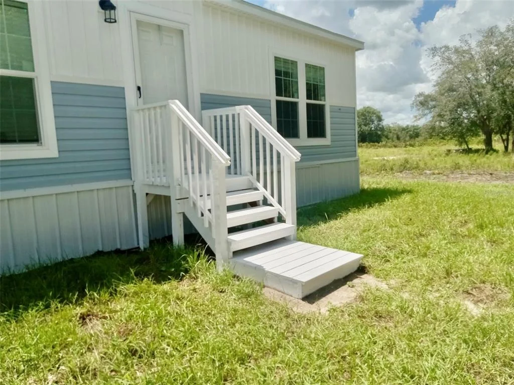 Photo of 16918 NW 264TH STREET