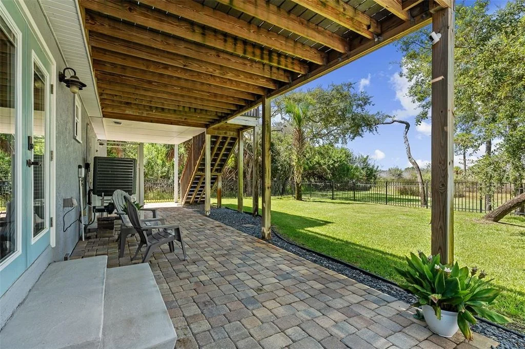 Photo of 1843 OAK PLACE