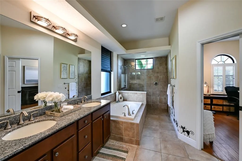 Photo of 525 MAST DRIVE