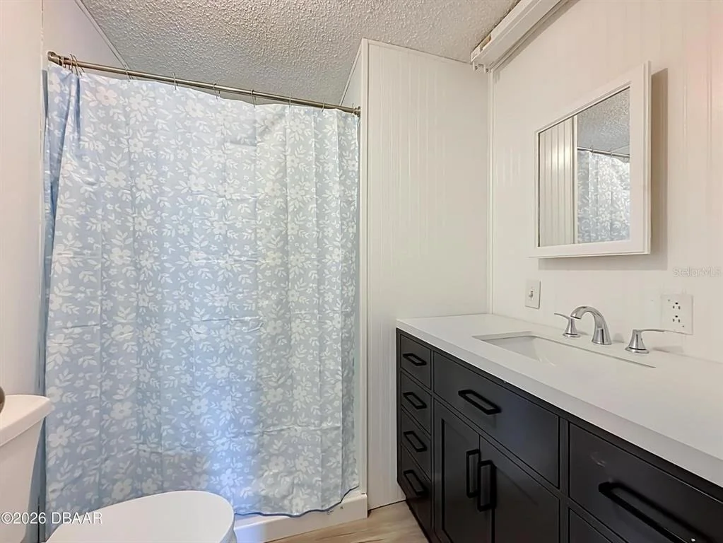 Photo of 235 CLEARWATER ROAD