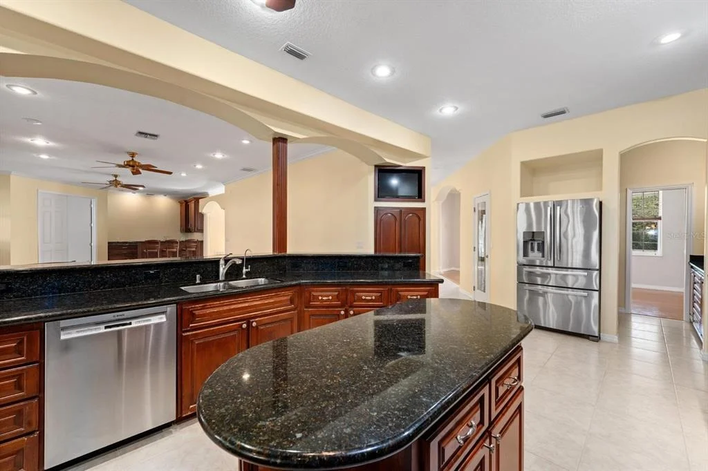 Photo of 921 POINT SEASIDE DRIVE
