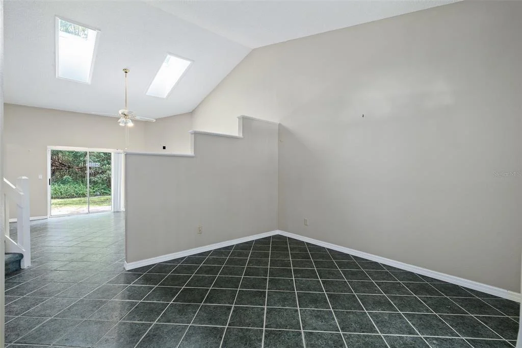 Photo of 5902 KENDREW DRIVE
