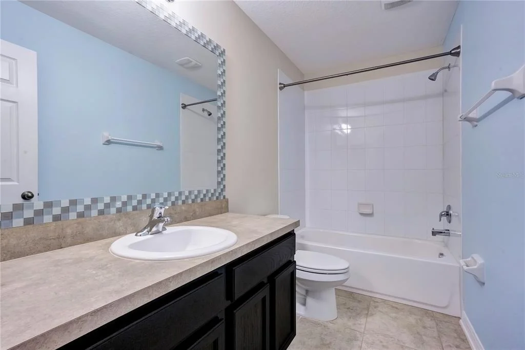 Photo of 6867 SUNDROP STREET