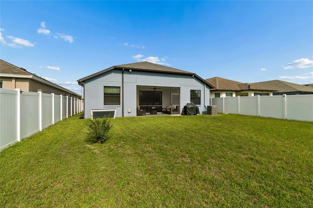Photo of 943 OLD WINDSOR WAY
