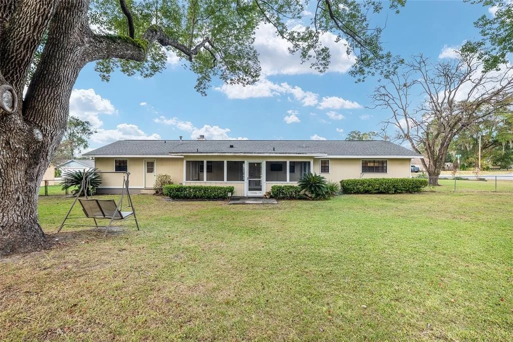 Photo of 3300 SE 32ND STREET