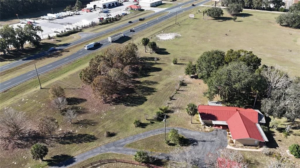 Photo of 2155 SE COUNTY HIGHWAY 484