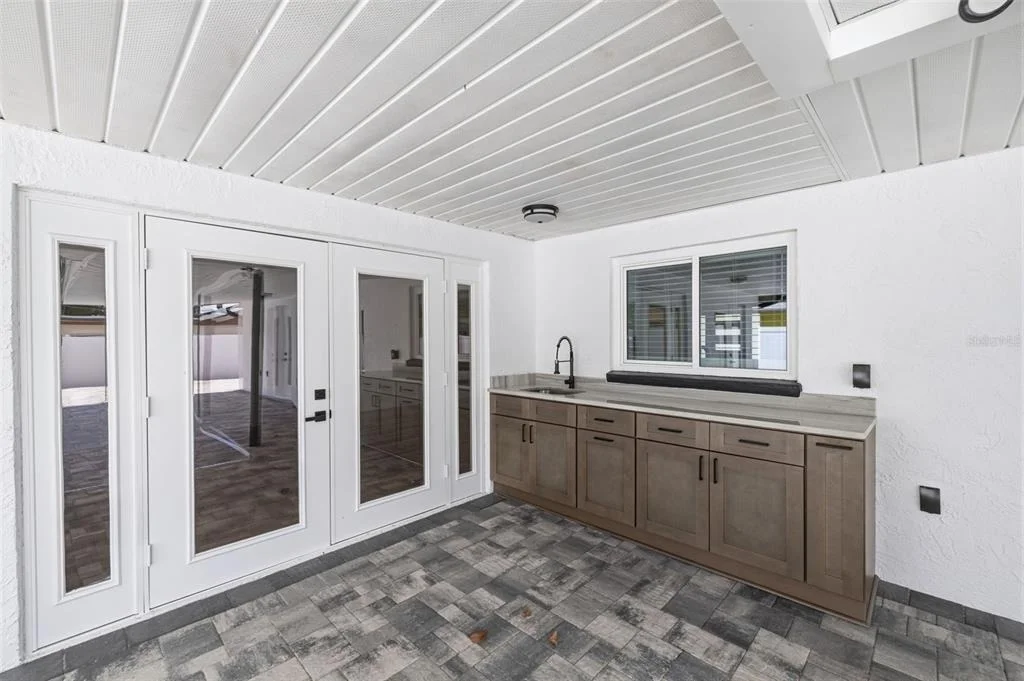 Photo of 1406 NURSERY ROAD