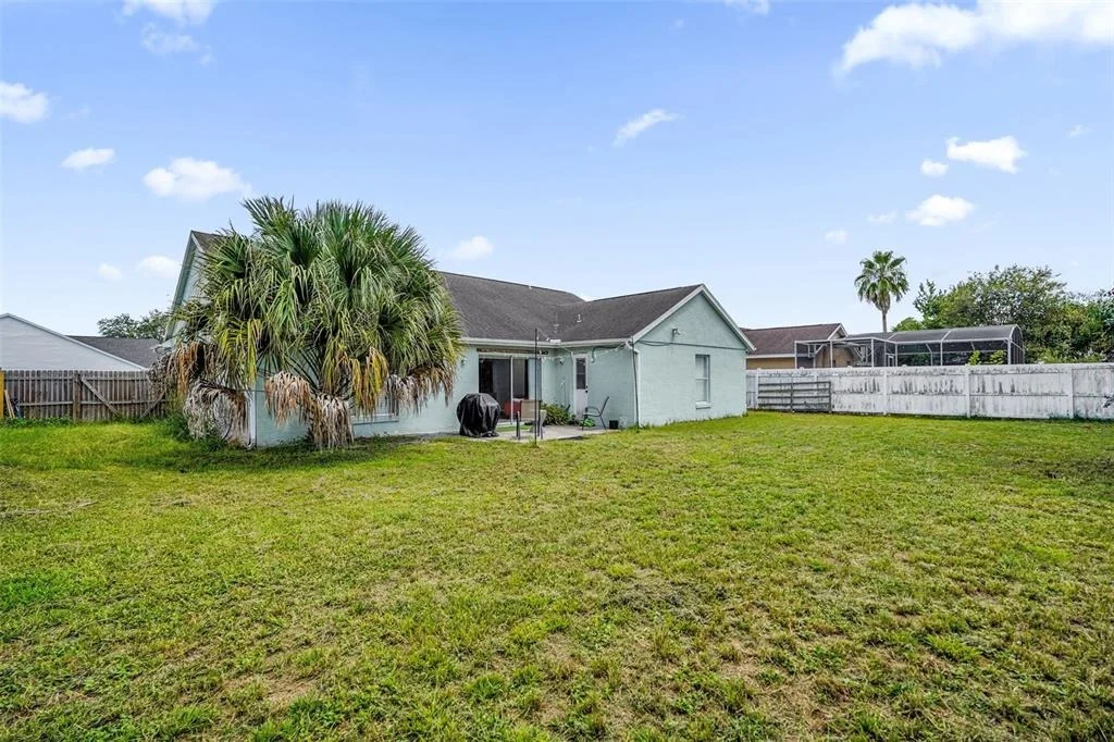 Photo of 230 LYTTON CIRCLE