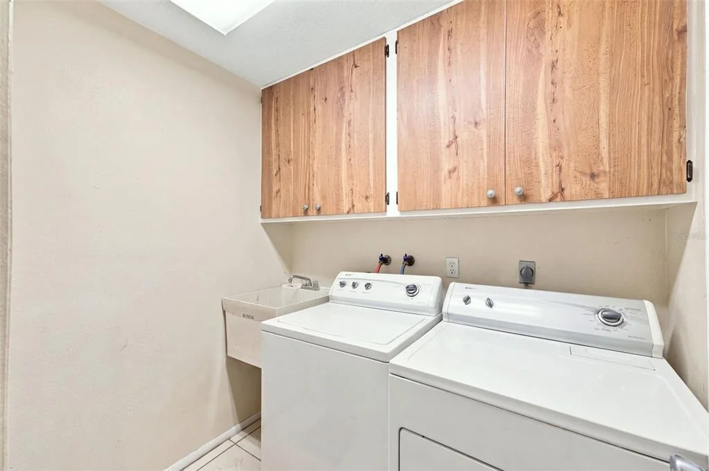 Photo of 2069 KINGFISHER DRIVE