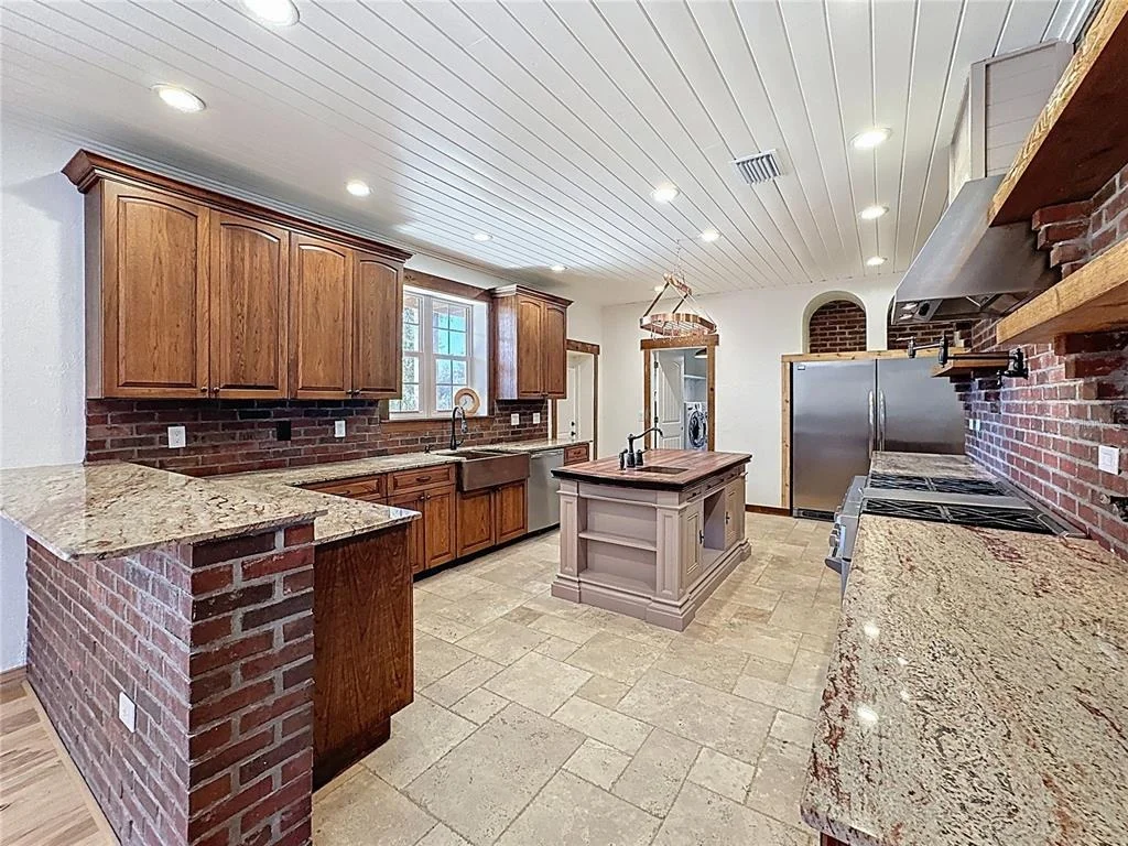 Photo of 19600 E STATE ROAD 64