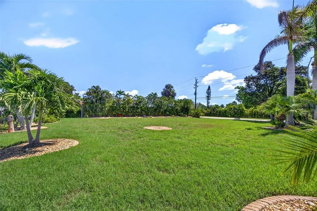 Photo of 359 BAL HARBOR BOULEVARD