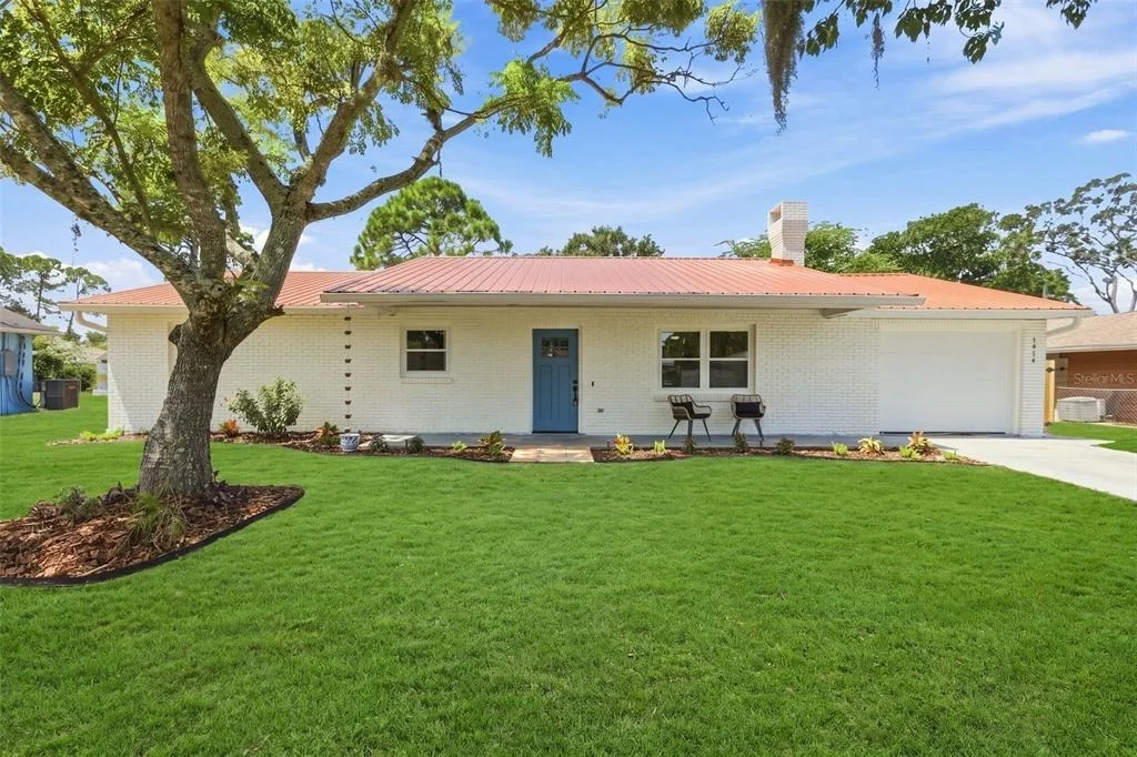 Photo of 1914 SABAL PALM DRIVE