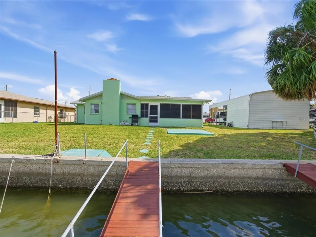 Photo of 4069 GULFVIEW DRIVE