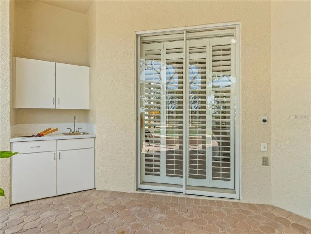 Photo of 9216 TARLETON CIRCLE