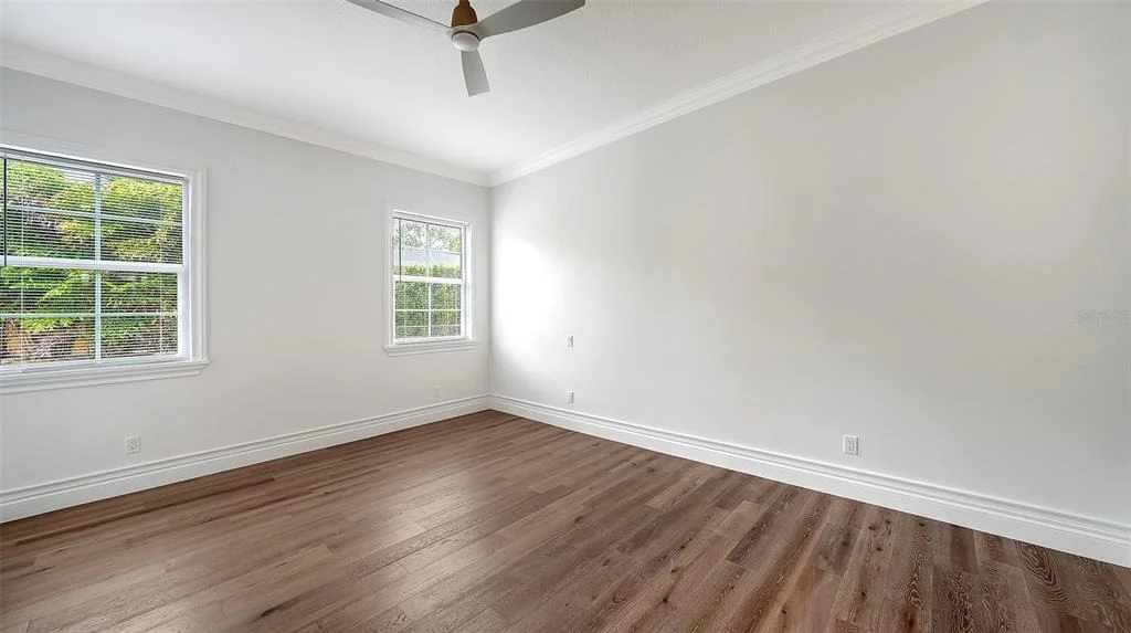 Photo of 360 N POINT ROAD