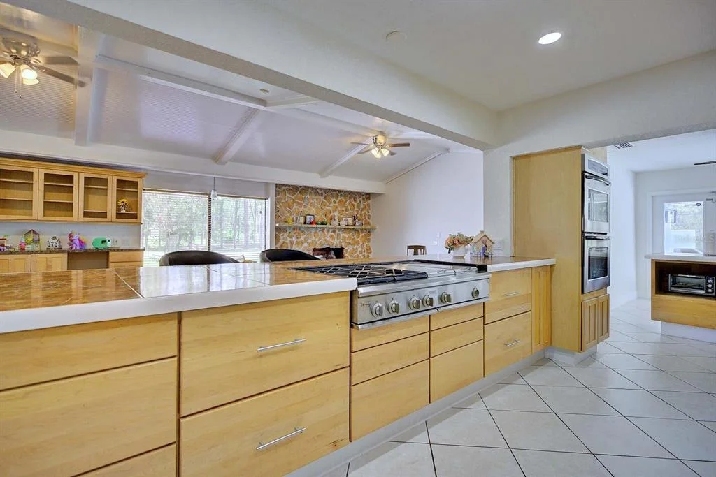 Photo of 4012 SUNRISE DRIVE