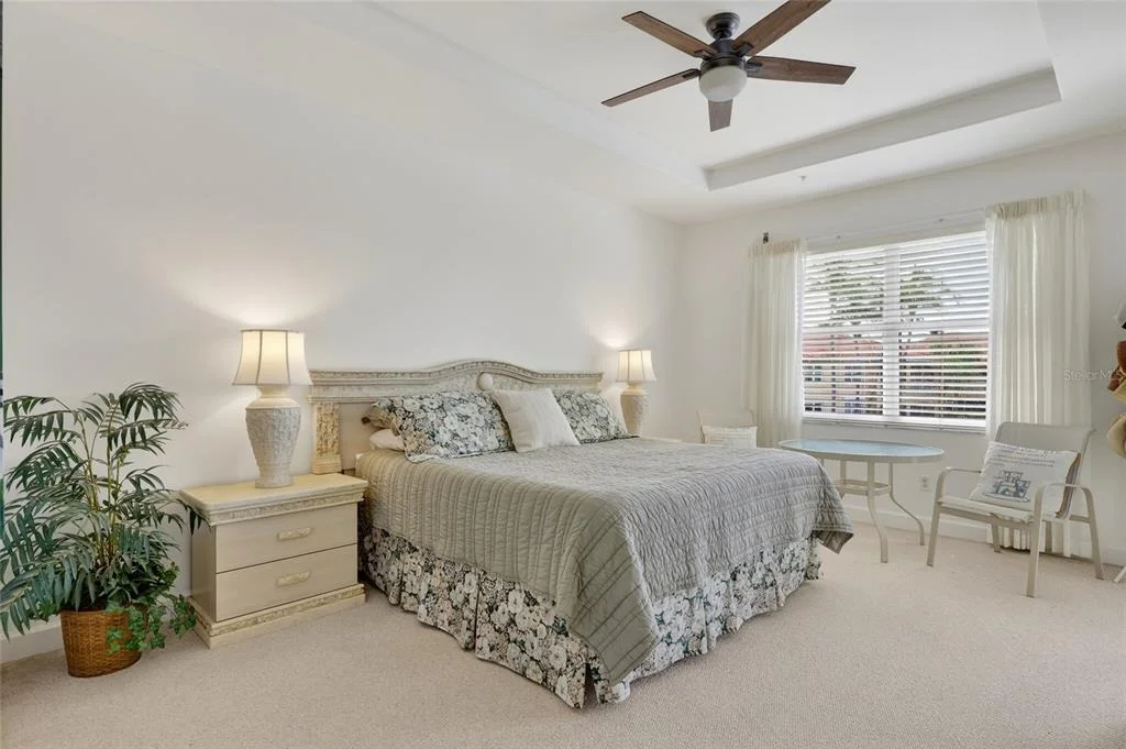 Photo of Unit D at 3336 SUNSET KEY CIRCLE
