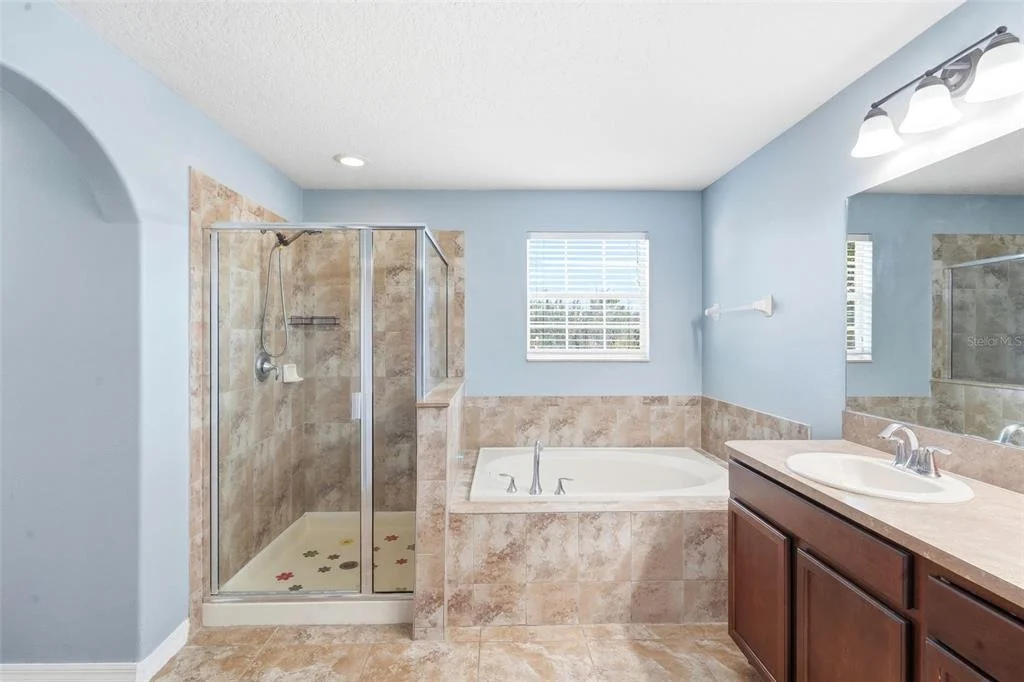 Photo of 6829 SUNDROP STREET