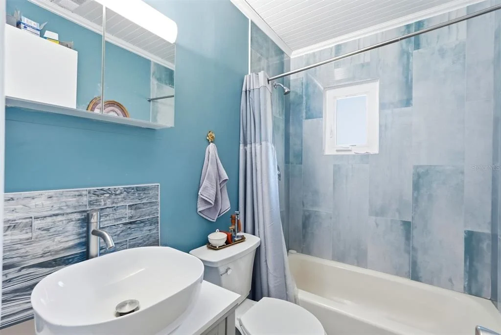 Photo of 6595 COLLIER ROAD