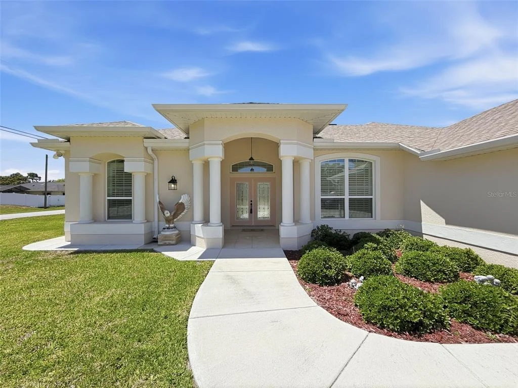 Photo of 1321 VALIANT AVENUE