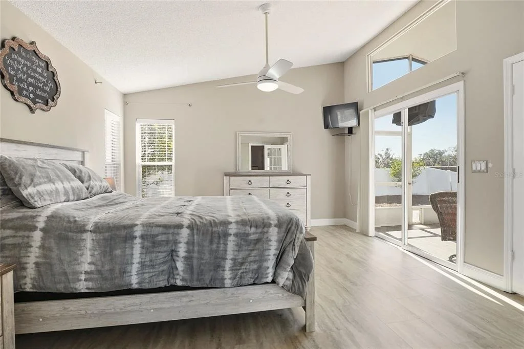 Photo of 412 EMERALD COVE LOOP