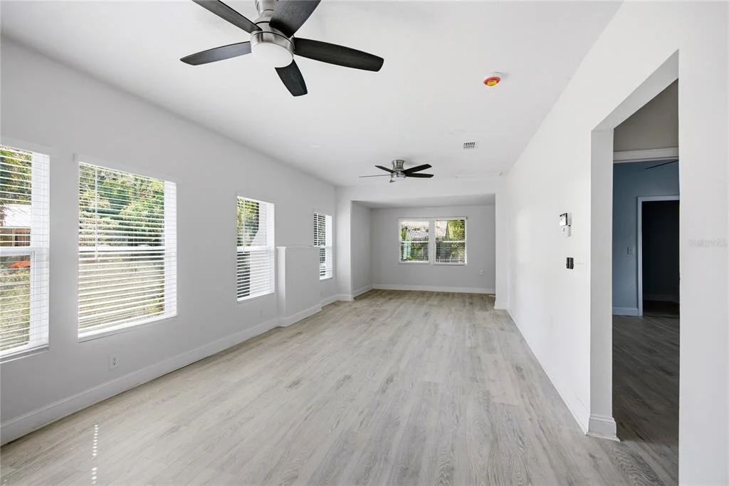Photo of 418 NW 3RD AVENUE