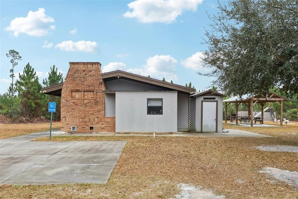 Photo of 30342 VITEX AVENUE