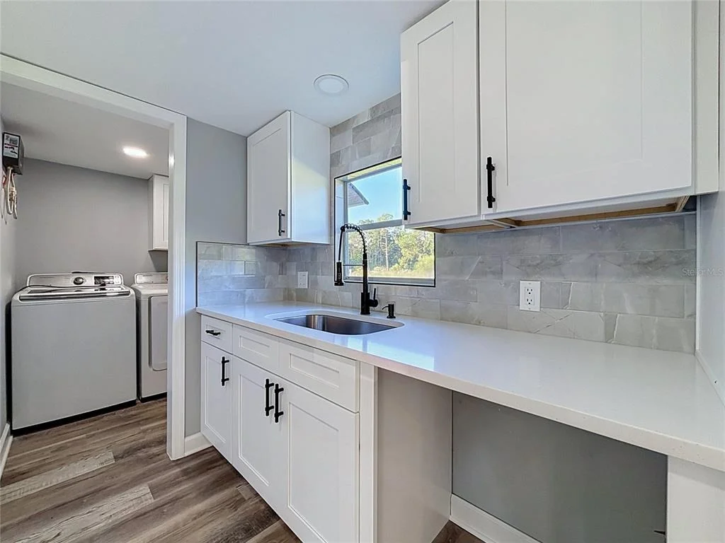 Photo of 2307 STATE ROAD 33