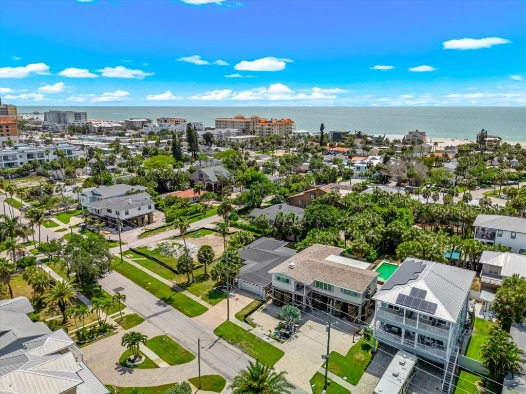 Photo of 730 BAY ESPLANADE