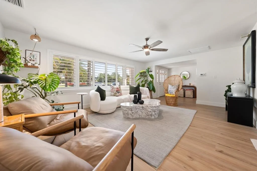 Photo of 821 JACARANDA DRIVE