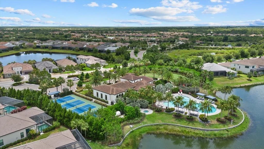 Photo of 556 BOCELLI DRIVE