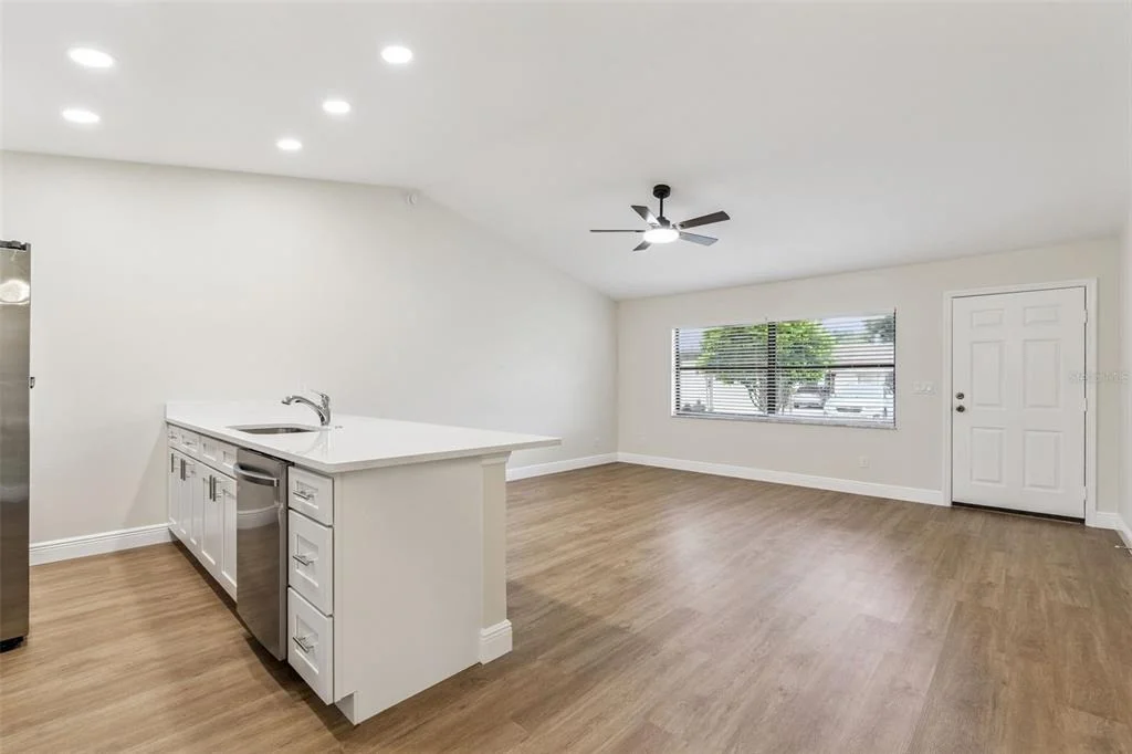 Photo of 12441 ORANGEWOOD CIRCLE