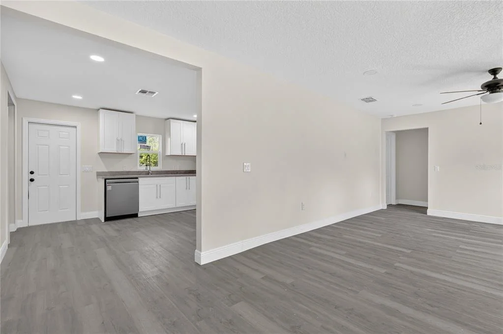 Photo of 40415 COUNTRY ROAD