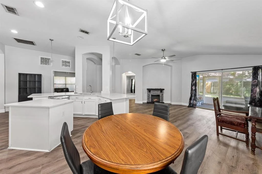 Photo of 1365 SHOOTINGSTAR LANE
