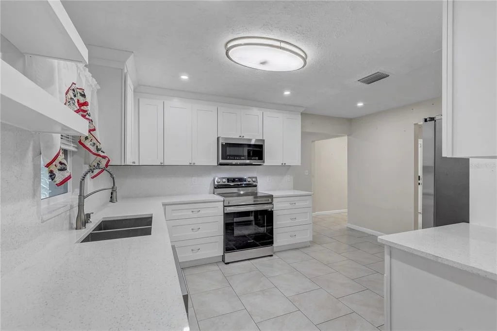Photo of 606 DALI DRIVE